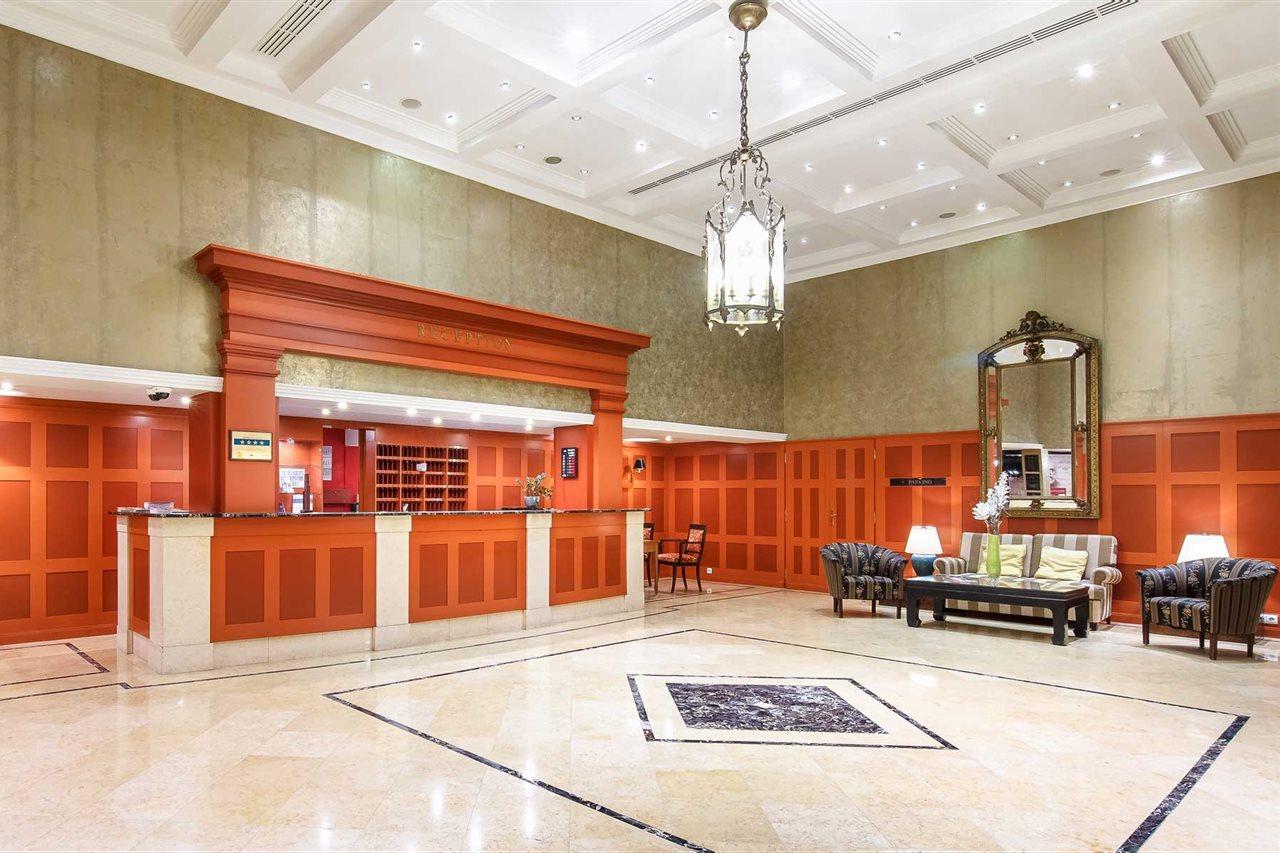 德弗拉克水疗养生酒店 卡罗维发利 外观 照片